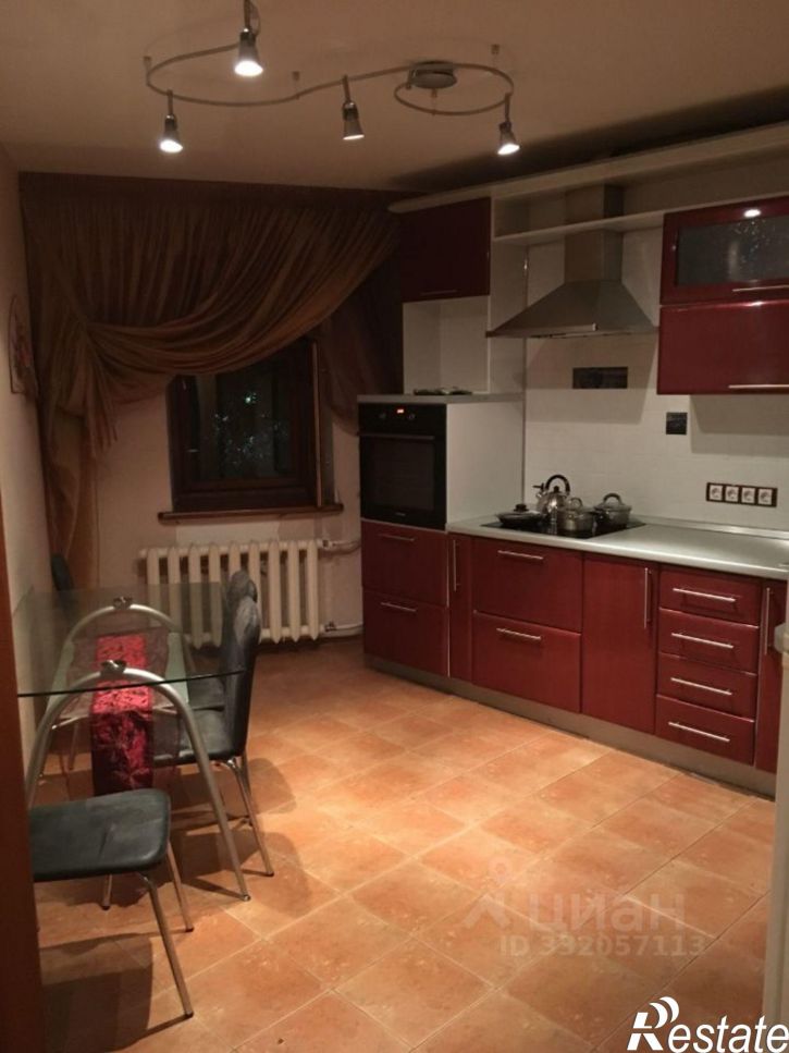 2-комн квартира ул Растопчина, 1,  д. 1
