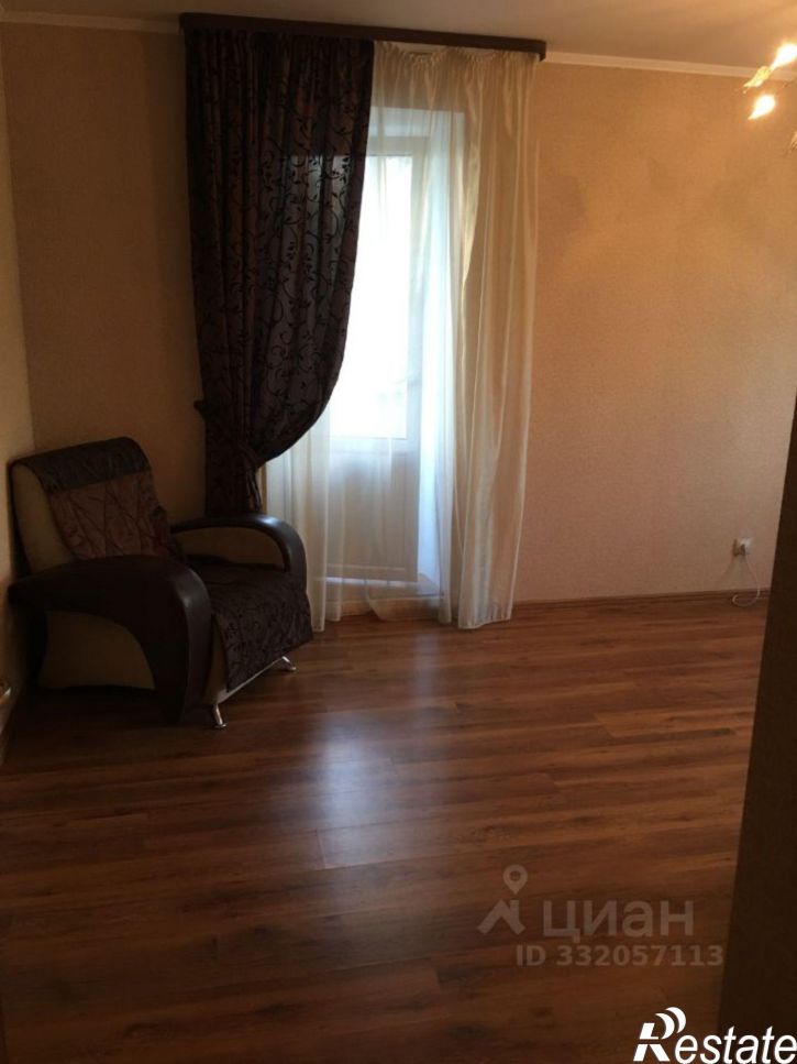 2-комн квартира ул Растопчина, 1,  д. 1