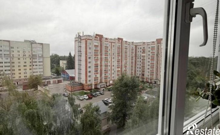 3-комн квартира пр-кт Строителей, 13Г,  д. 13Г