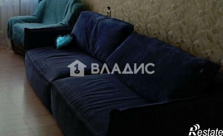 3-комн квартира ул Комиссарова, 9,  д. 9