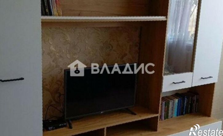 3-комн квартира ул Комиссарова, 9,  д. 9