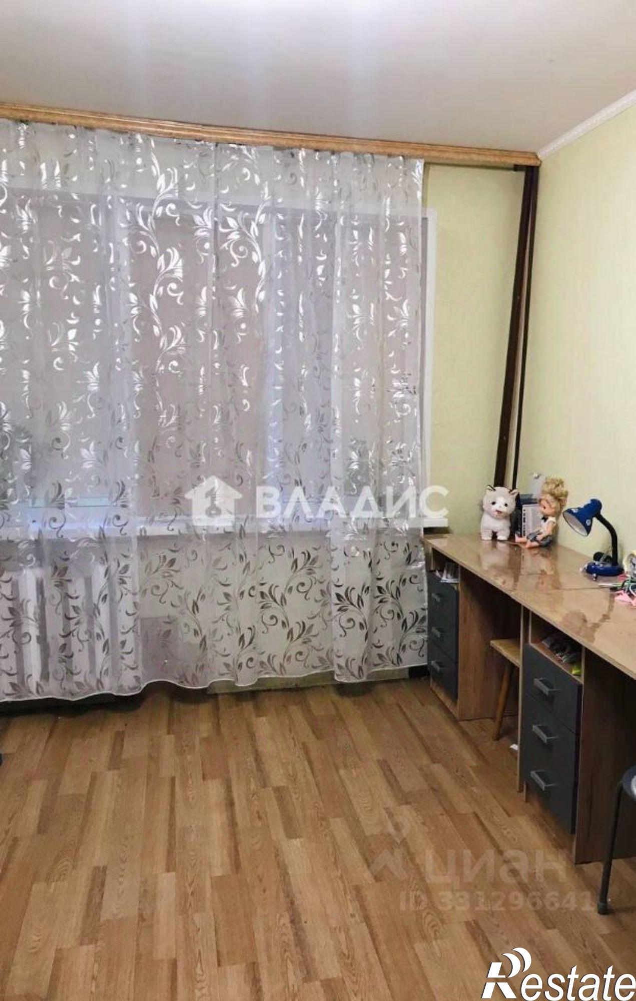 Купить квартиру за 4 220 000 рублей на ул Комиссарова, 61