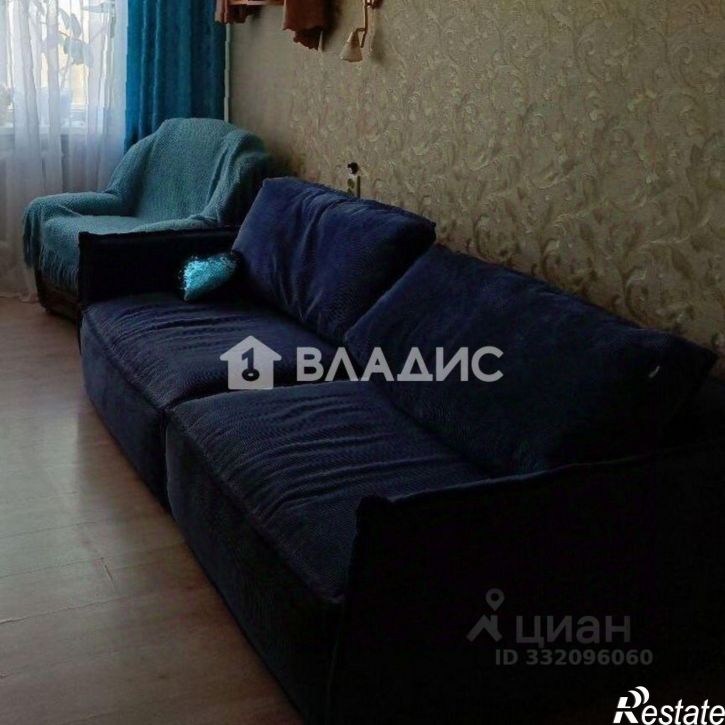 3-комн квартира ул Комиссарова, 9,  д. 9