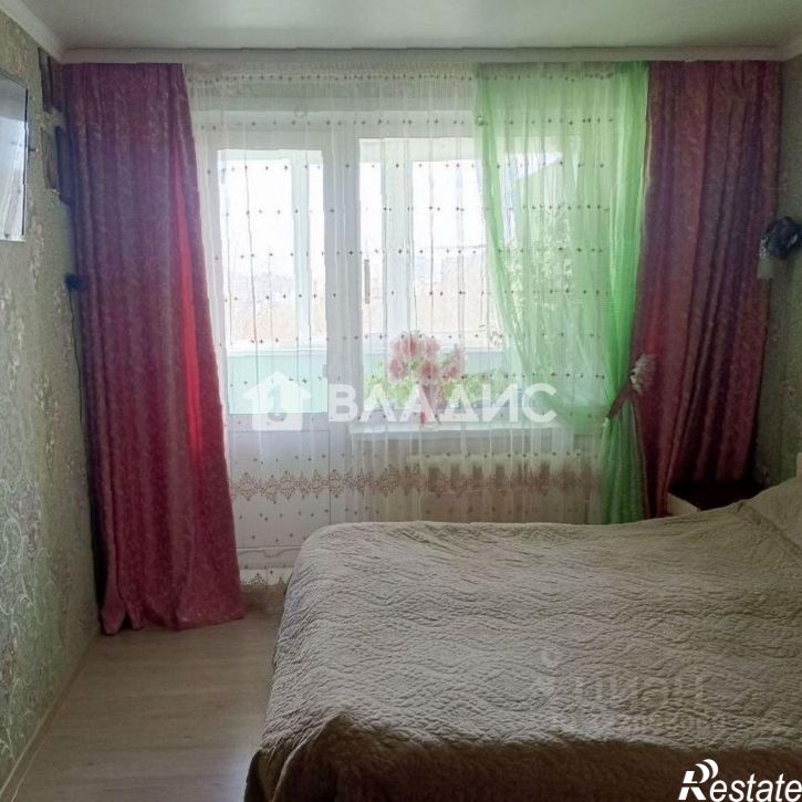 3-комн квартира ул Комиссарова, 9,  д. 9