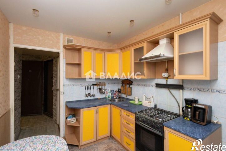 3-комн квартира ул Суворова, 6,  д. 6