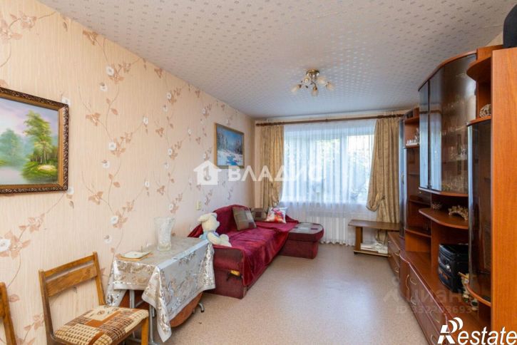 3-комн квартира ул Суворова, 6,  д. 6