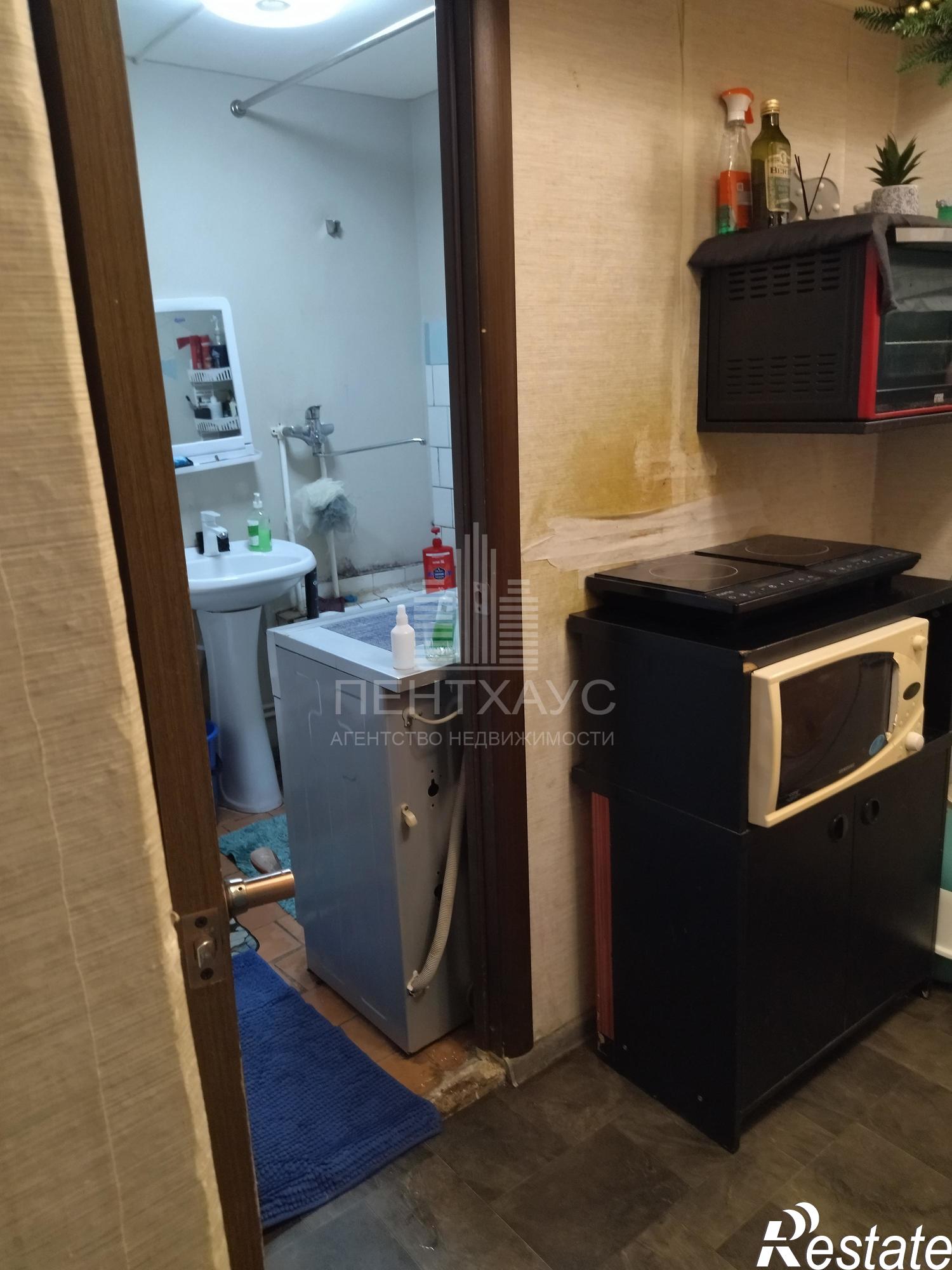 Купить комнату за 1 200 000 рублей на ул Белоконской, 8А
