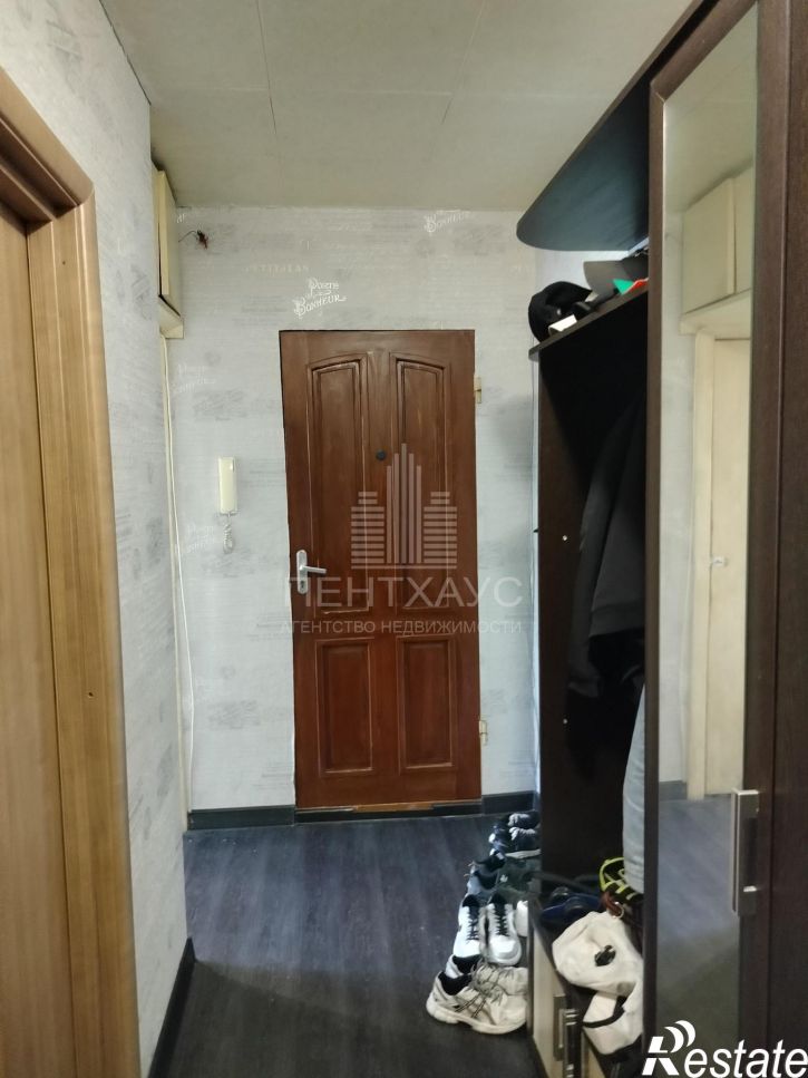 3-комн квартира улица Комиссарова, 9