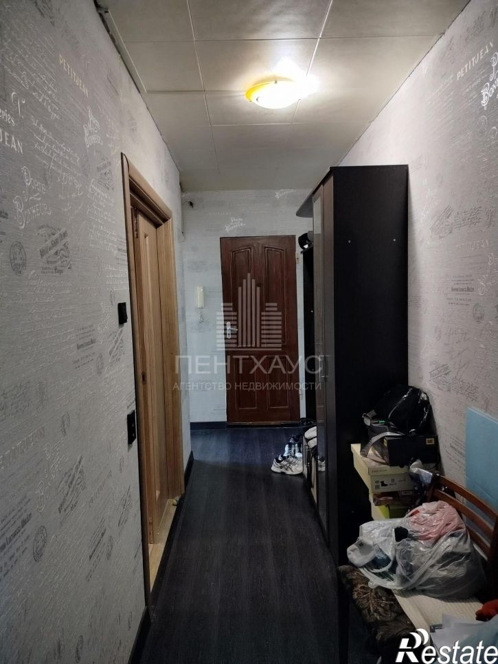 3-комн квартира улица Комиссарова, 9