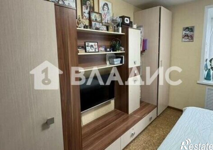 2-комн квартира Институтский г-к, 19,  д. 19