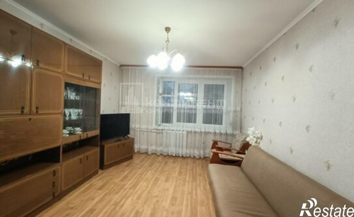 2-комн квартира ул Комиссарова, 7,  д. 7