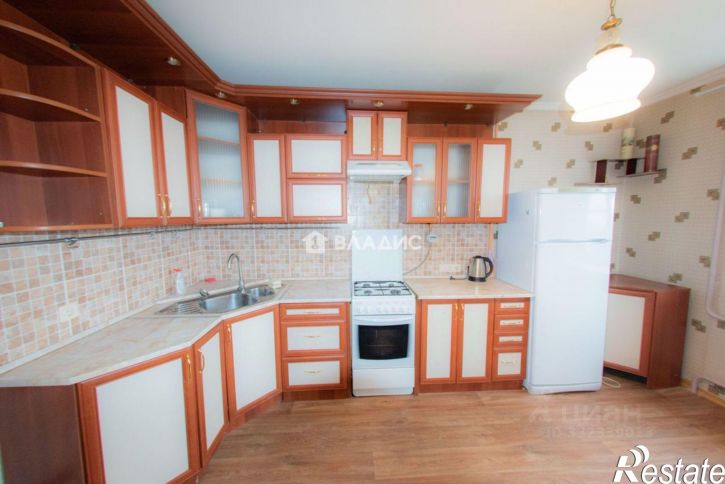 2-комн квартира ул Пичугина, 11А,  д. 11А