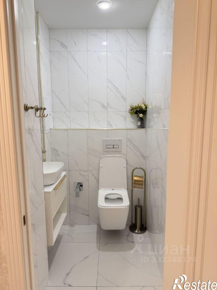 3-комн квартира пр-кт Строителей, 9а,  д. 9а