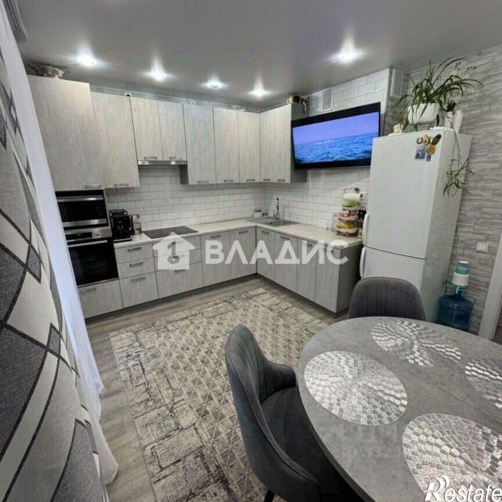 3-комн квартира ул Фатьянова, 2А,  д. 2А