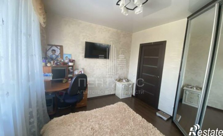 3-комн квартира ул Соколова-Соколенка, 19в,  д. 19в
