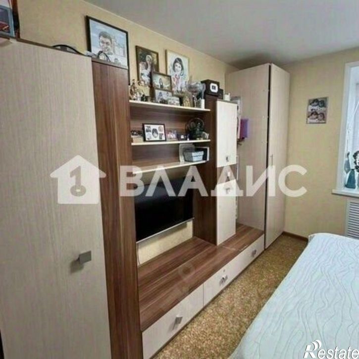 2-комн квартира Институтский г-к, 19,  д. 19
