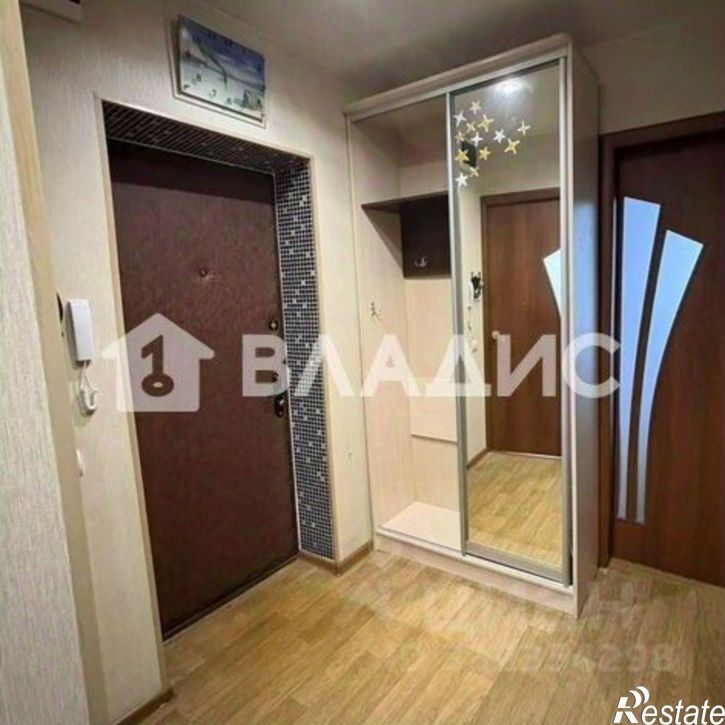 2-комн квартира Институтский г-к, 19,  д. 19