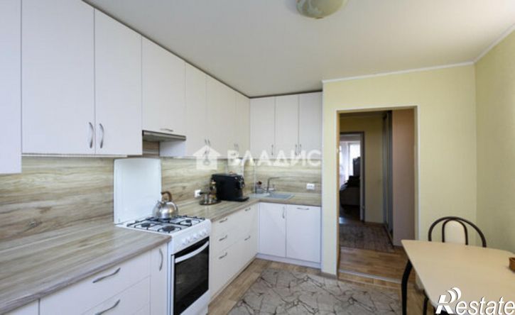 3-комн квартира пр-кт Строителей, 30В,  д. 30В