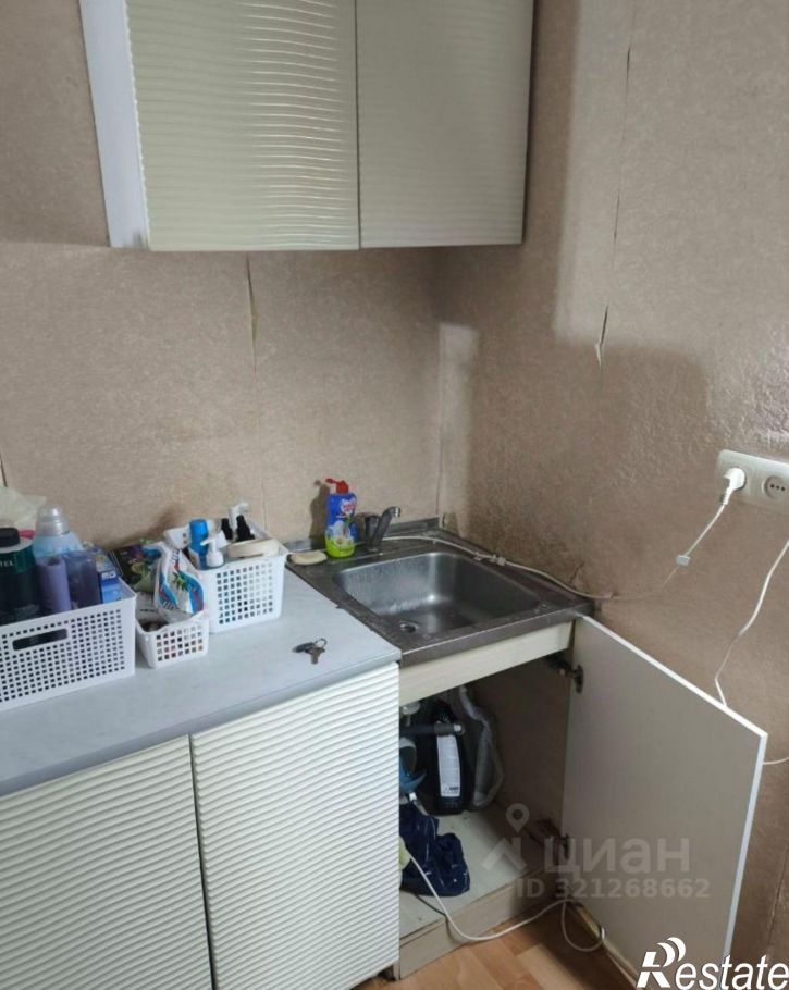 Комната ул 9 Января, 1,  д. 1