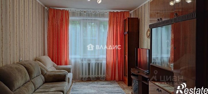 3-комн квартира пр-кт Строителей, 2А,  д. 2А