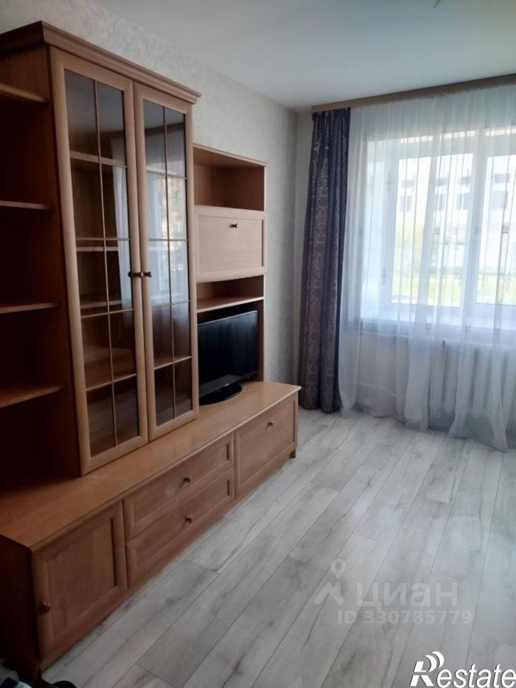 2-комн квартира Институтский г-к, 19,  д. 19