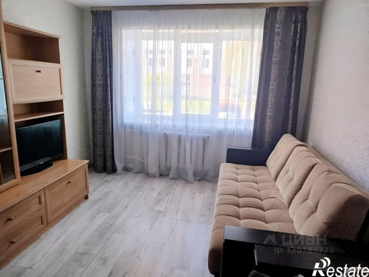 2-комн квартира Институтский г-к, 19,  д. 19