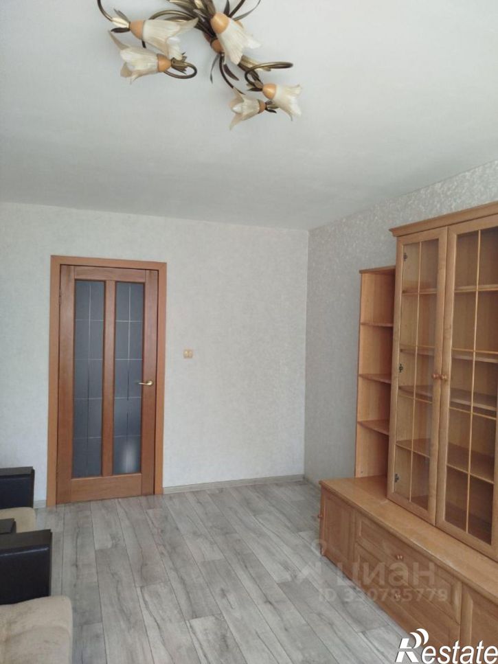 2-комн квартира Институтский г-к, 19,  д. 19
