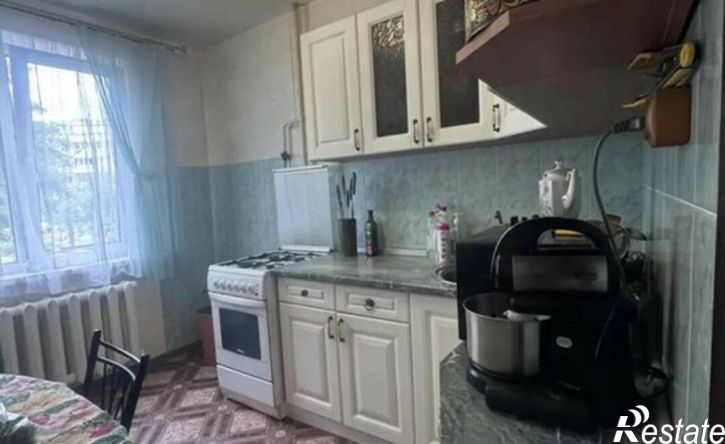 3-комн квартира ул Безыменского, 1,  д. 1
