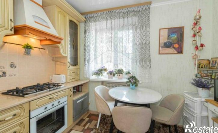 3-комн квартира пр-кт Строителей, 30В,  д. 30В