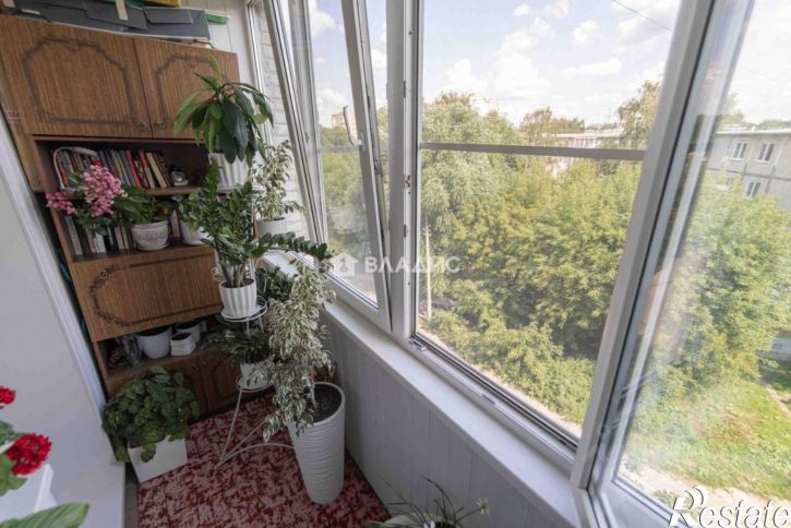 3-комн квартира пр-кт Строителей, 30В,  д. 30В