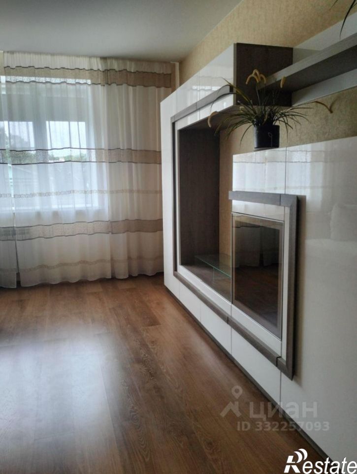 2-комн квартира Западный пр-д, 8,  д. 8