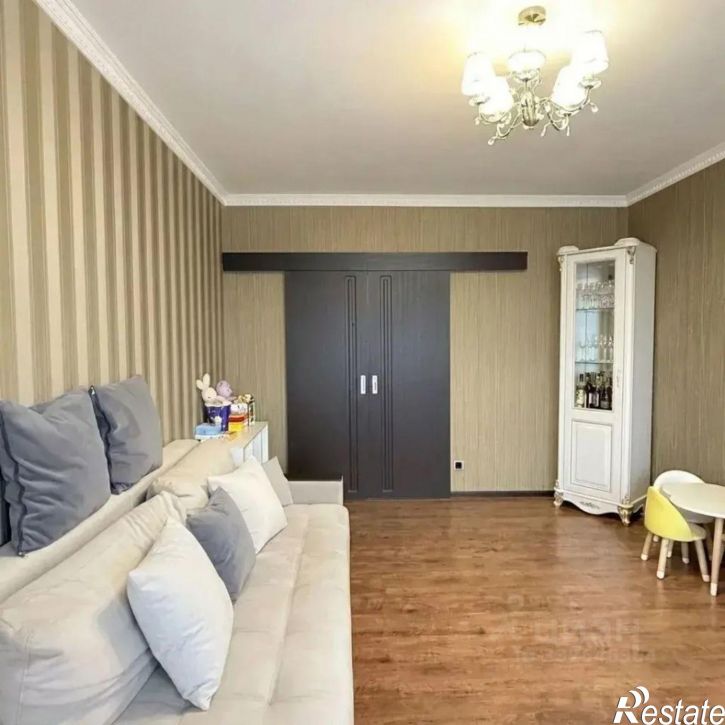 3-комн квартира ул Соколова-Соколенка, 11б,  д. 11б