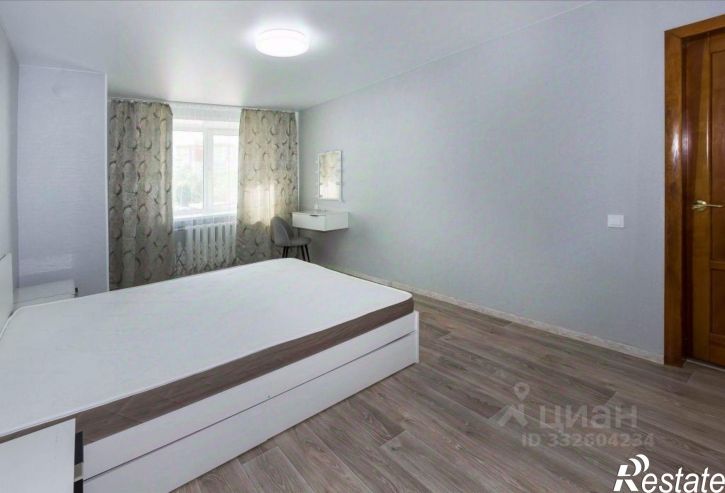 2-комн квартира ул Комиссарова, 28,  д. 28