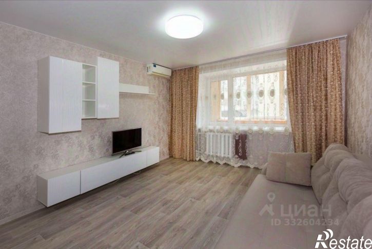 2-комн квартира ул Комиссарова, 28,  д. 28