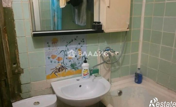 2-комн квартира ул Комиссарова, 43,  д. 43