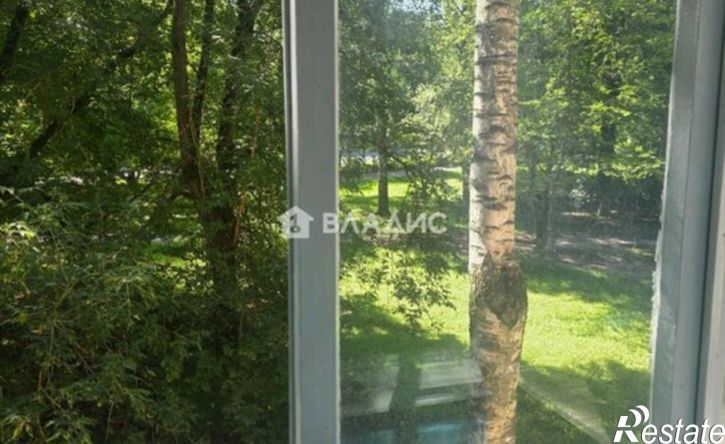 2-комн квартира ул Комиссарова, 43,  д. 43
