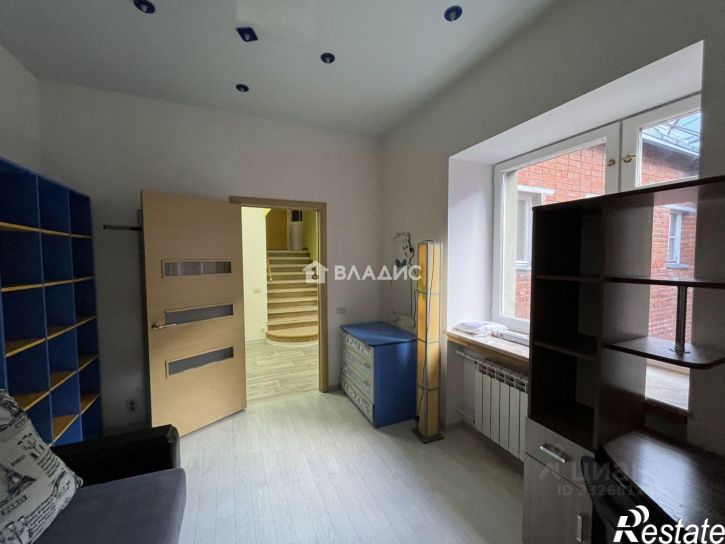 6-комн квартира ул Стрелецкая, 36А,  д. 36А