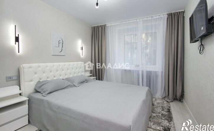 3-комн квартира ул Модорова, 8А,  д. 8А