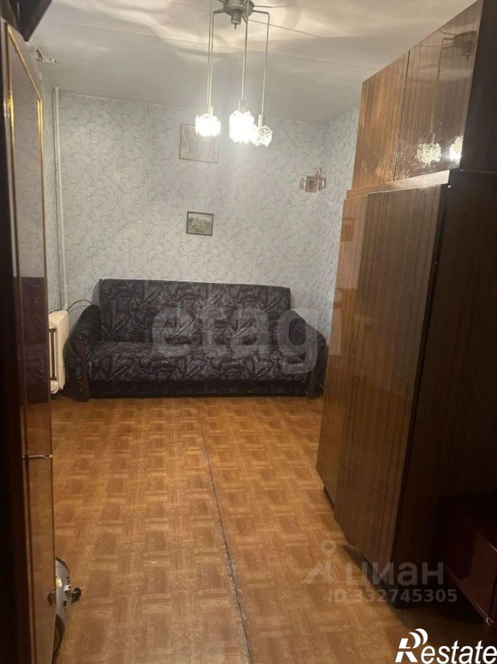 2-комн квартира улица Крайнова, 14,  д. 14