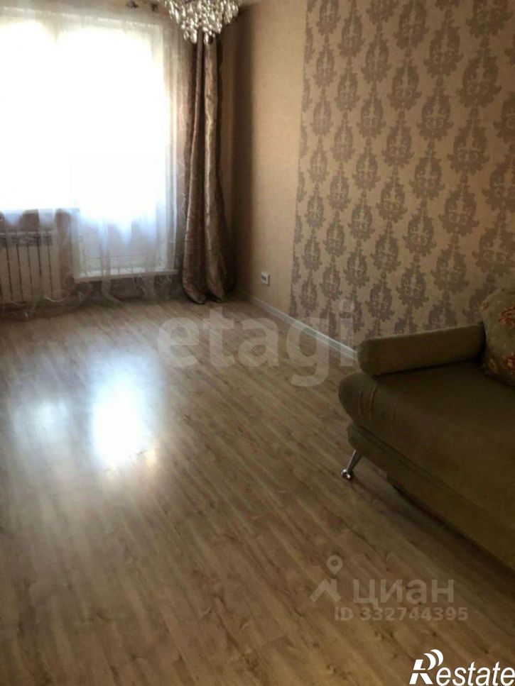 1-комн квартира Октябрьский городок, 24,  д. 24