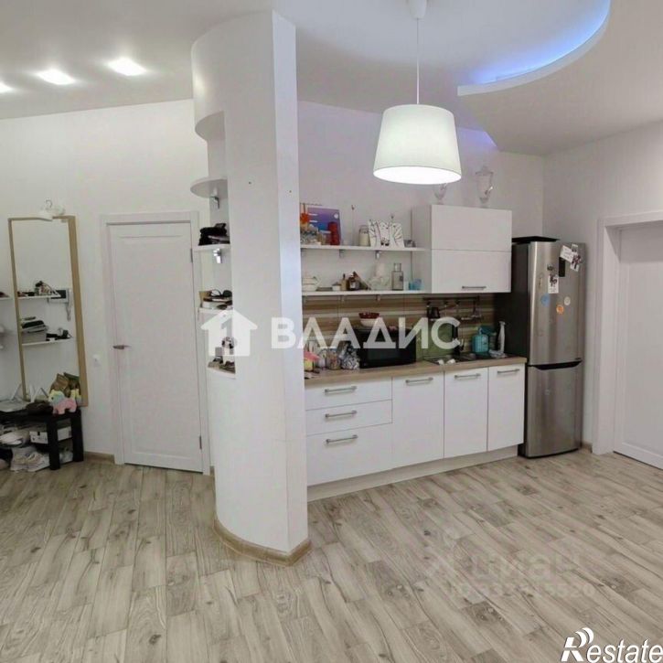 2-комн квартира Октябрьский проспект, 25,  д. 25