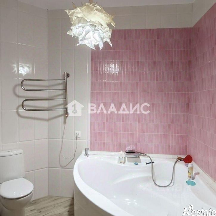 2-комн квартира Октябрьский проспект, 25,  д. 25