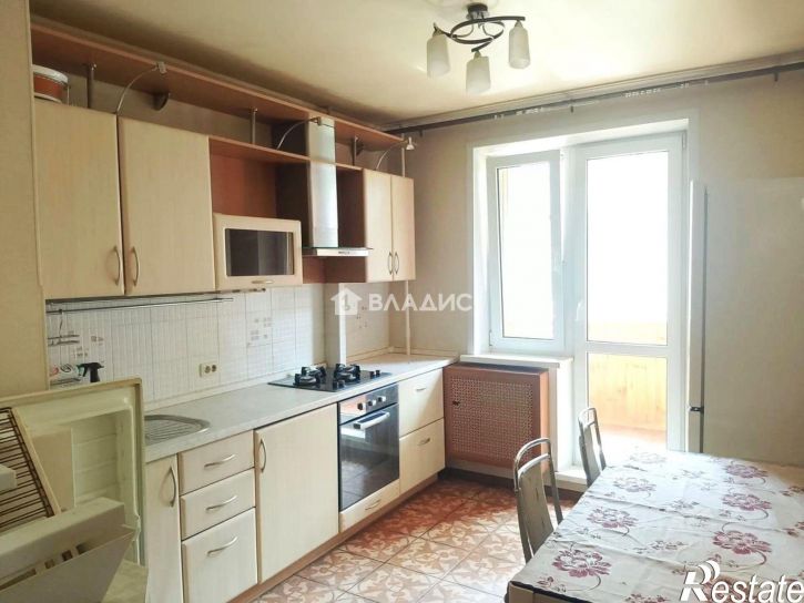 3-комн квартира ул Безыменского, 6б,  д. 6б
