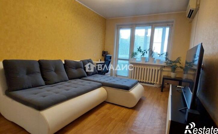 1-комн квартира Институтский г-к, 32,  д. 32