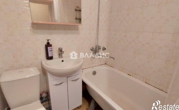 1-комн квартира Институтский г-к, 32,  д. 32