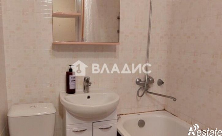 1-комн квартира Институтский г-к, 32,  д. 32