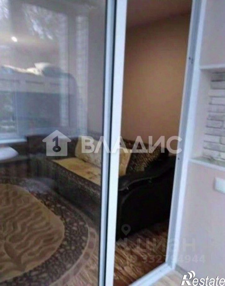 2-комн квартира ул Крайнова, 18,  д. 18