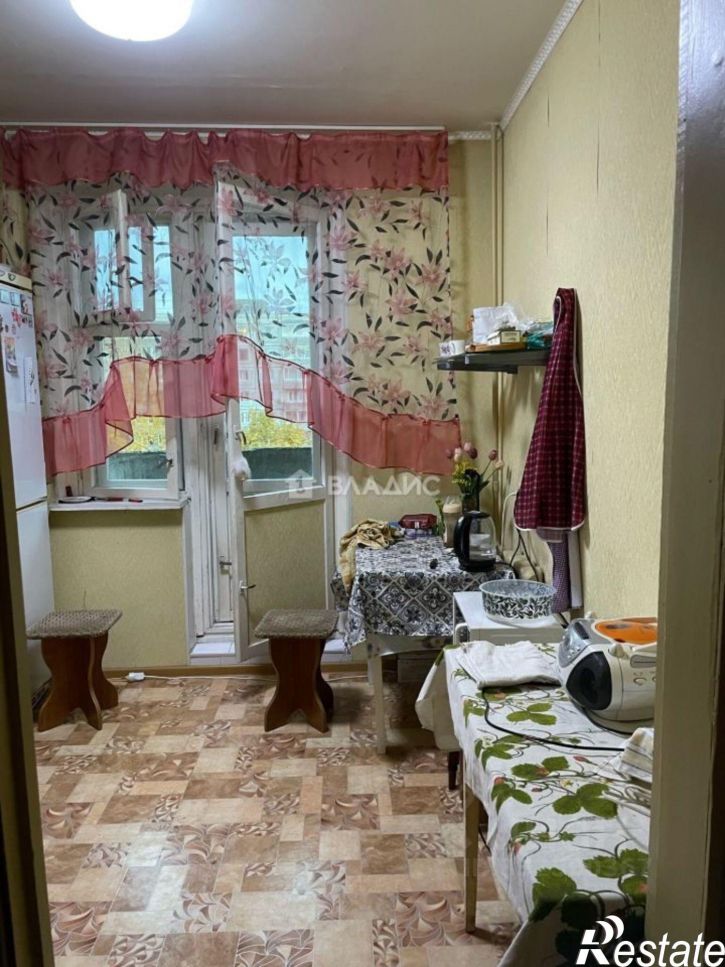 Комната ул Безыменского, 14,  д. 14