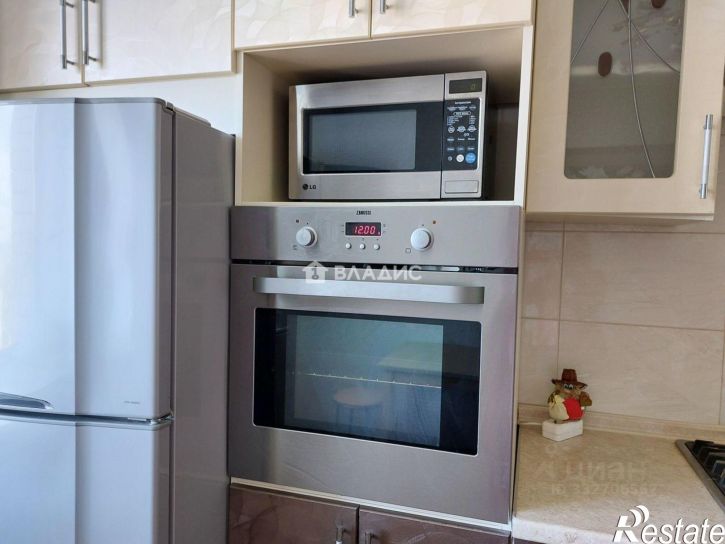 2-комн квартира ул Безыменского, 17г,  д. 17г