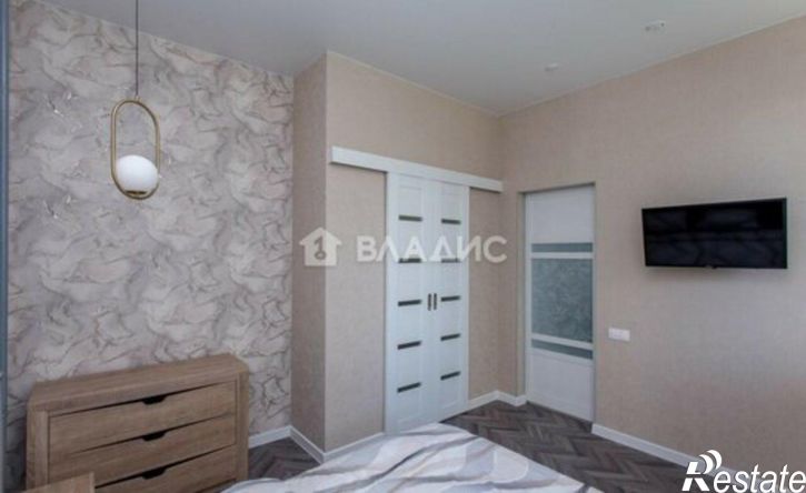 1-комн квартира ул Крайнова, 3,  д. 3